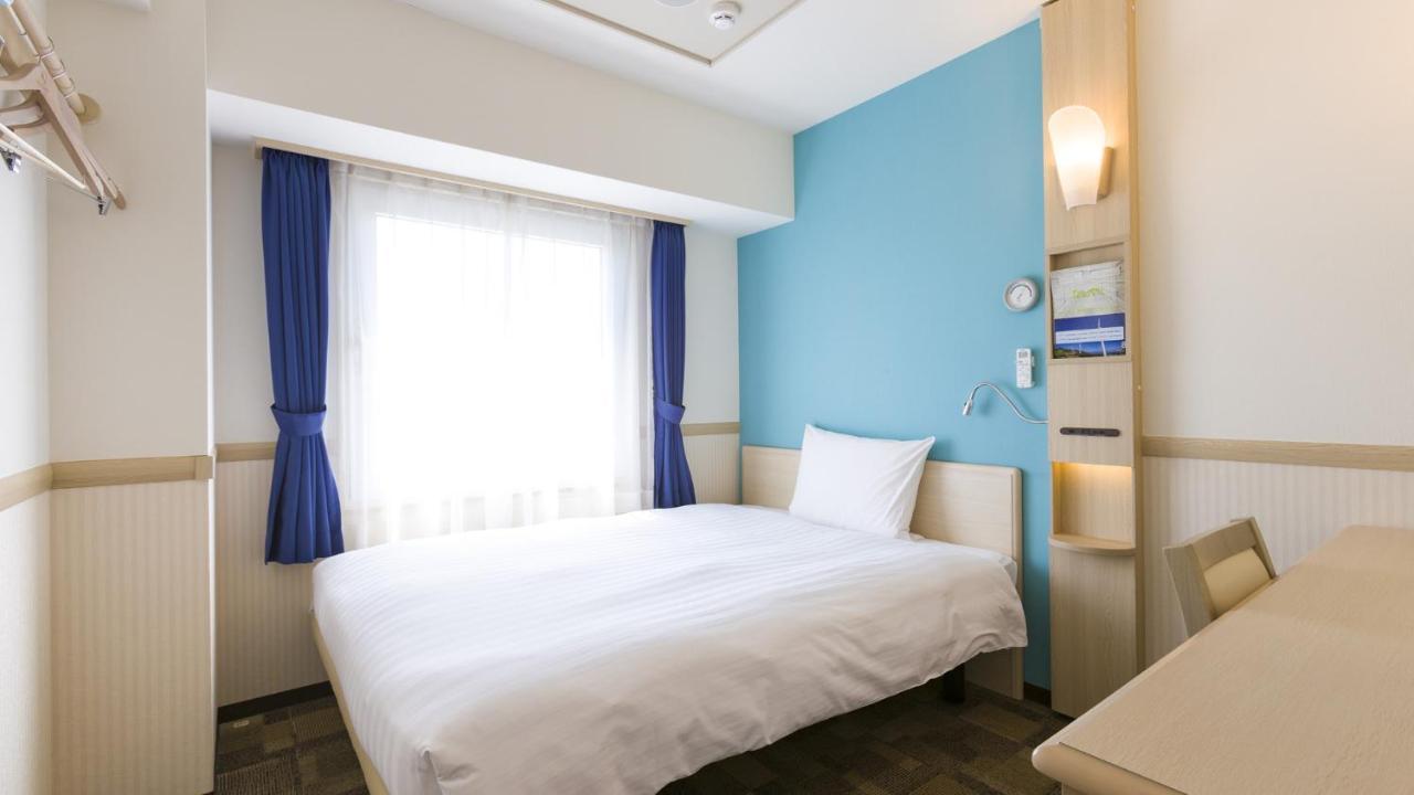 Toyoko Inn Ebina Eki Higashi Guchi Luaran gambar
