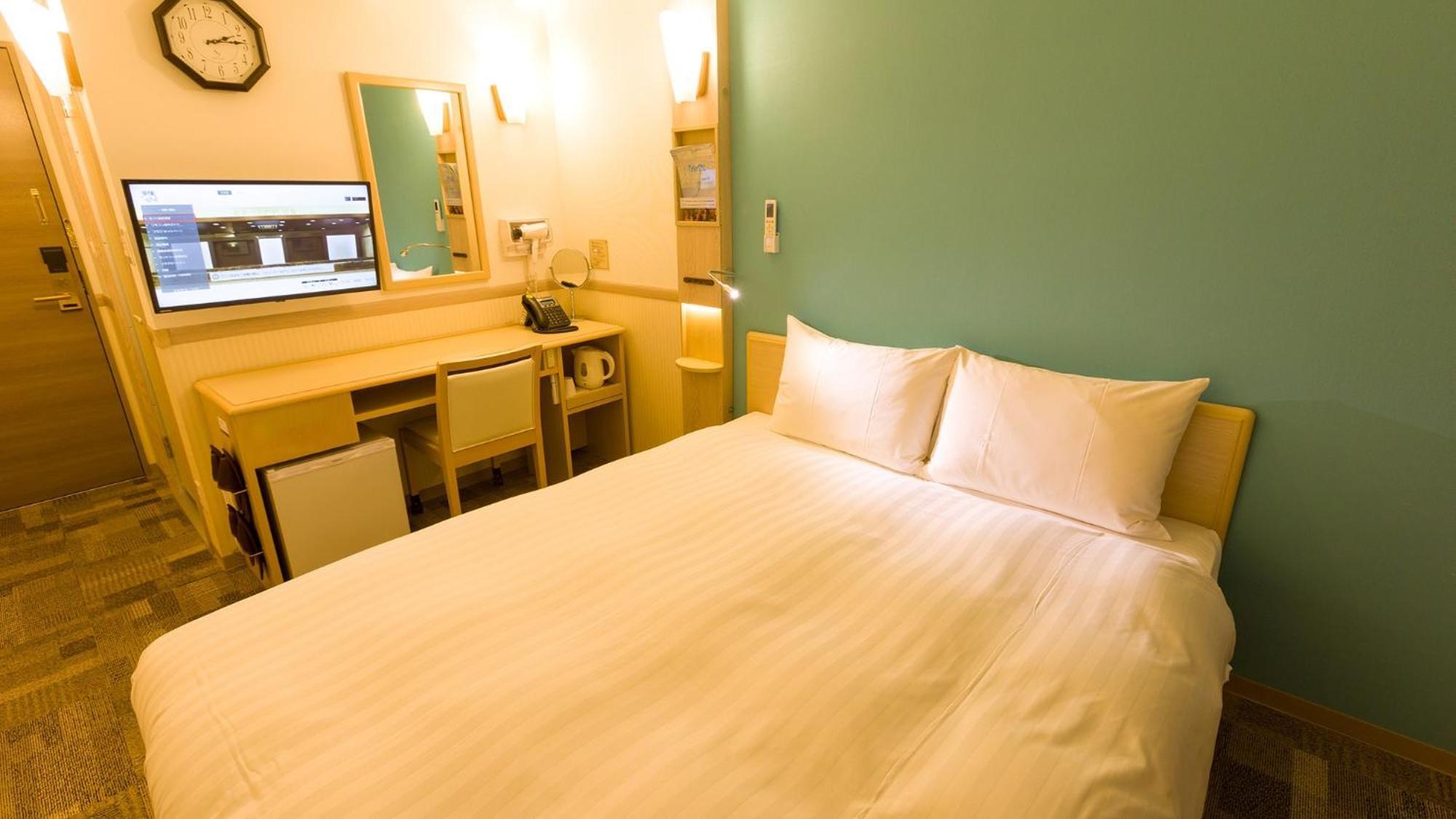 Toyoko Inn Ebina Eki Higashi Guchi Bilik gambar